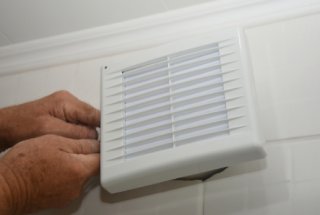 reformas-baños-coruña-ventilacion